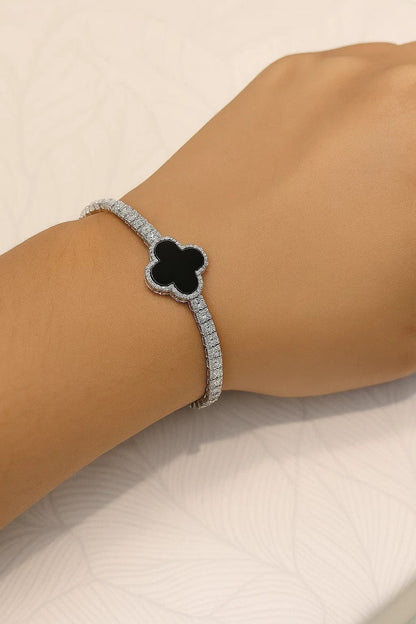 Elegant Ladies' Four-Leaf Clover Bracelet