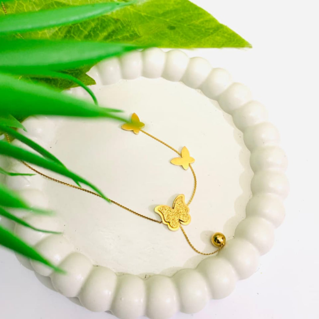 🦋 Elegant Butterfly Necklace 🦋