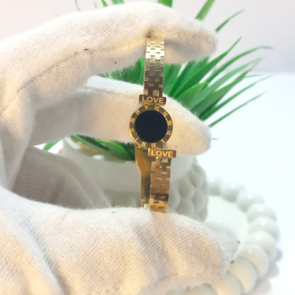 Bracelet with Black Round Center