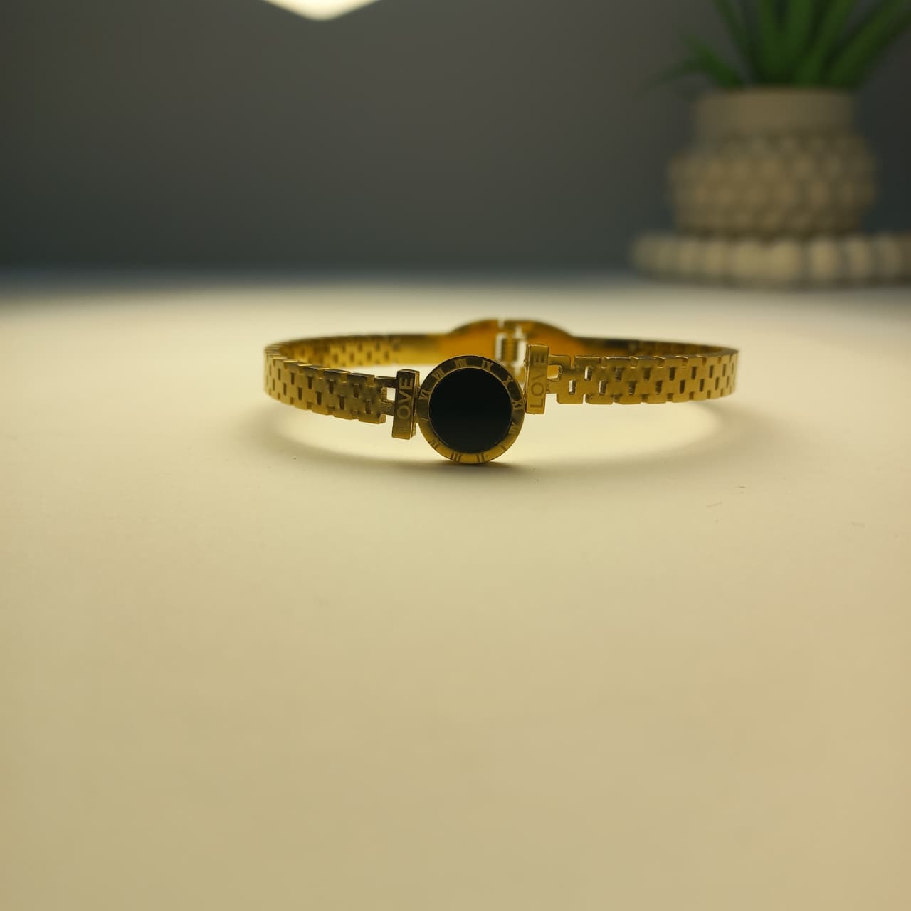 Bracelet with Black Round Center